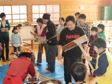 札幌へ　餅つき